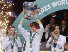 纳达尔祝贺！辛纳领衔意大利夺得戴维斯杯，结束47年冠军荒  -168网球直播