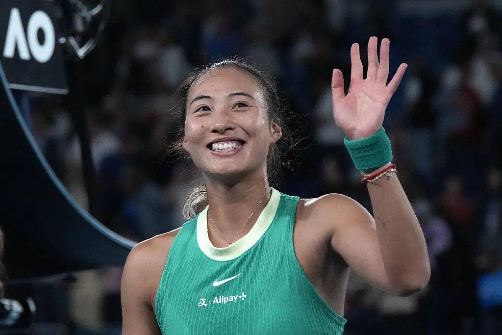 全力以赴！郑钦文今天出战澳网女单决赛