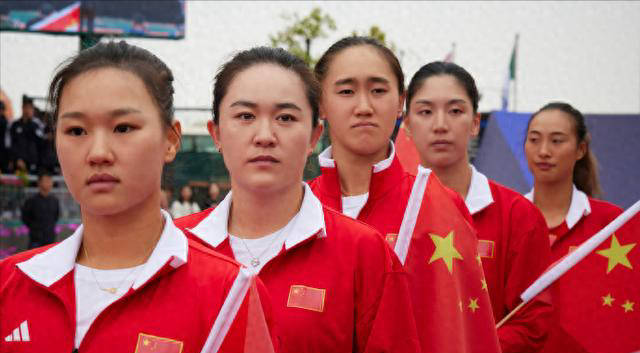 中国金花逆转美网冠军，助中国队3比0横扫新西兰