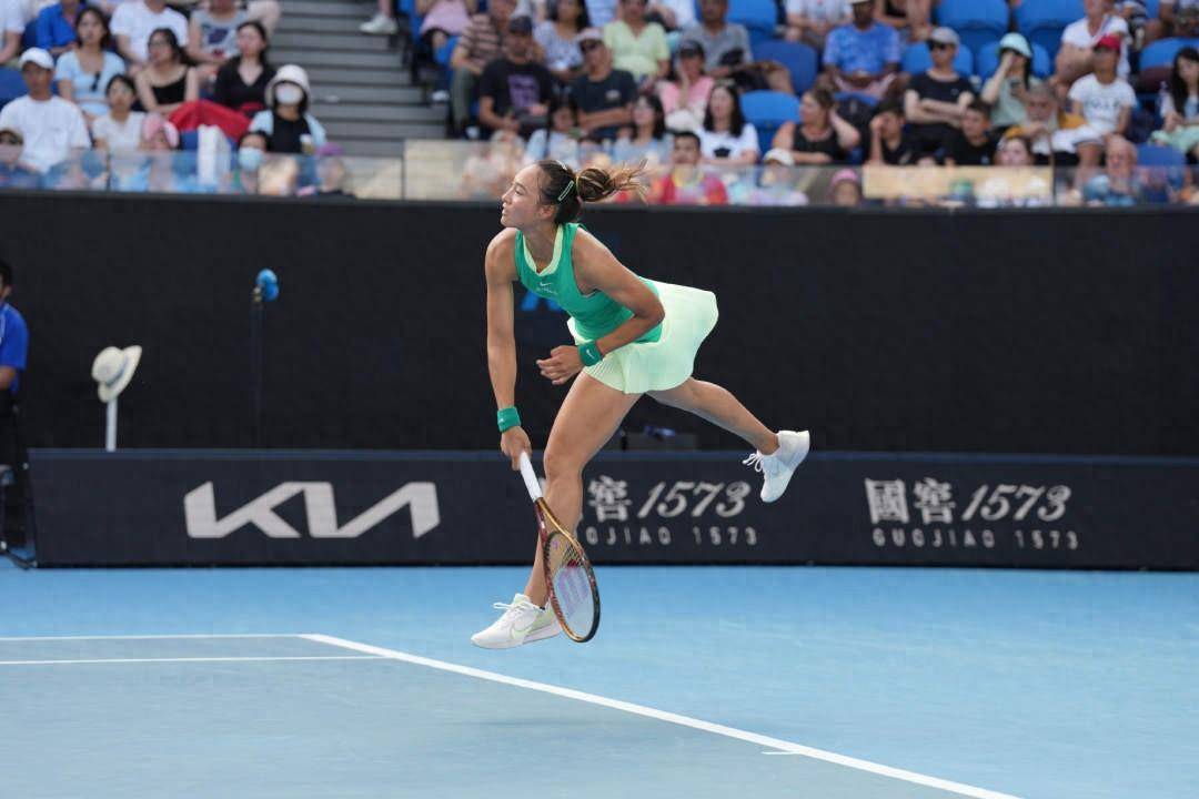 祝贺！郑钦文首次晋级澳网女单32强